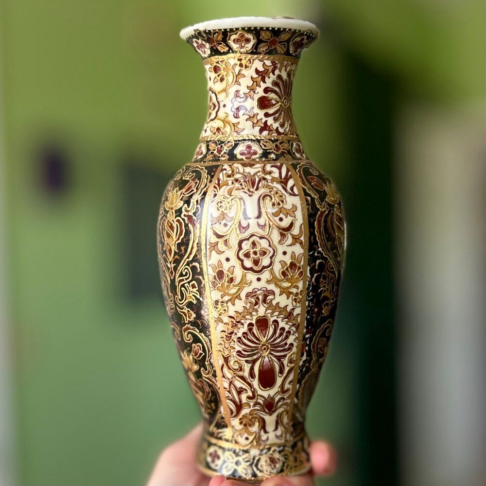 Unique VTG Textured Standing Vase Home Decor Accent - Picture 2 of 9